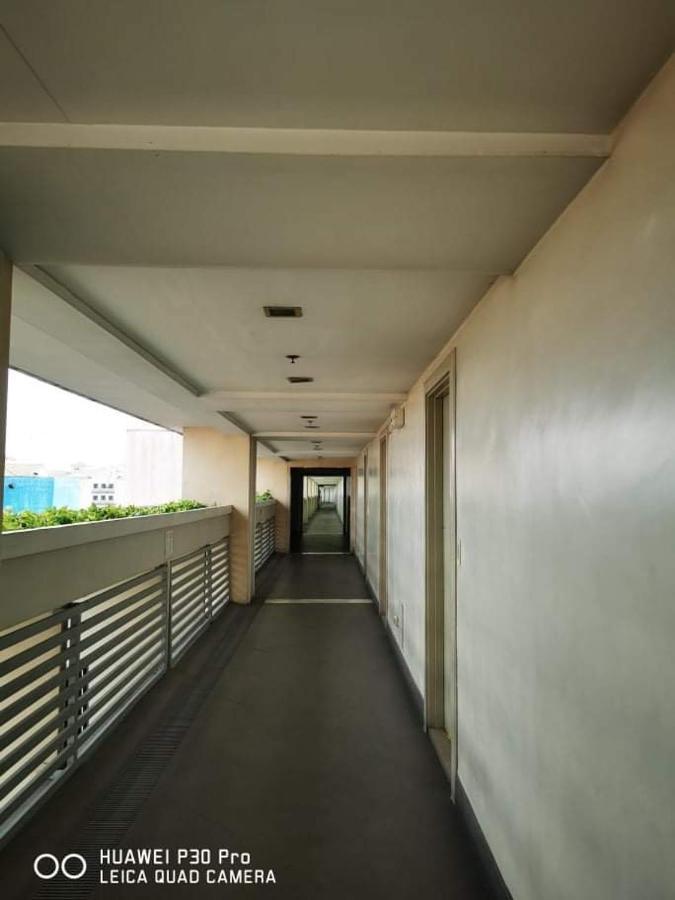 Staycation Condotel @150Newport Pasay City 马尼拉 外观 照片