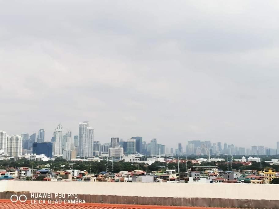 Staycation Condotel @150Newport Pasay City 马尼拉 外观 照片